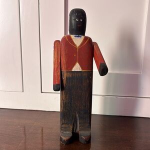 Vintage Wolf Creek Primitives Wood Wooden American Folk Carving Figure.